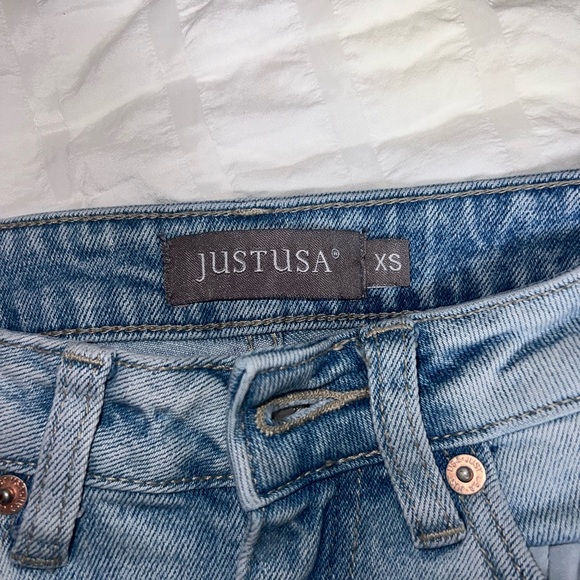 Jean Shorts - Picture 3 of 3